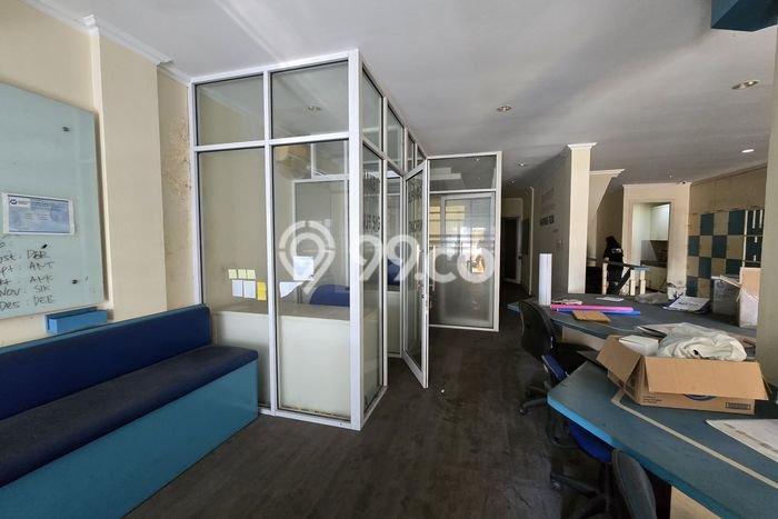 Untuk Dijual! Ruko di Kedoya Jakarta Barat LT 208m2 / LB 410m2 Kawasan Strategis Untuk Dijual! Ruko di Kedoya Jakarta Barat LT 208m2 / LB 410m2 Kawasan Strategis
