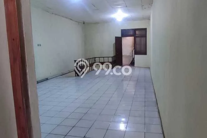 Ruko disewakan lokasi strategis Curug Tangerang 150m2 Ruko disewakan lokasi strategis Curug Tangerang 150m2
