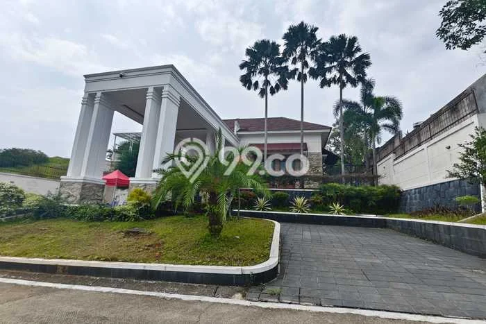 For Sale! Premium House LT 1600m2 Desain Modern di Sentul City For Sale! Premium House LT 1600m2 Desain Modern di Sentul City