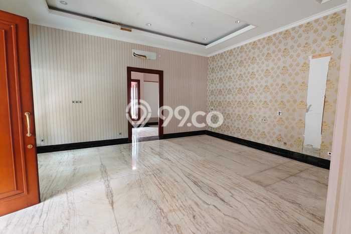 For Sale! Premium House LT 1600m2 Desain Modern di Sentul City For Sale! Premium House LT 1600m2 Desain Modern di Sentul City