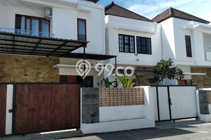 For Sale Hunian Rumah Terawat 3 KT di Taman Griya, Badung For Sale Hunian Rumah Terawat 3 KT di Taman Griya, Badung