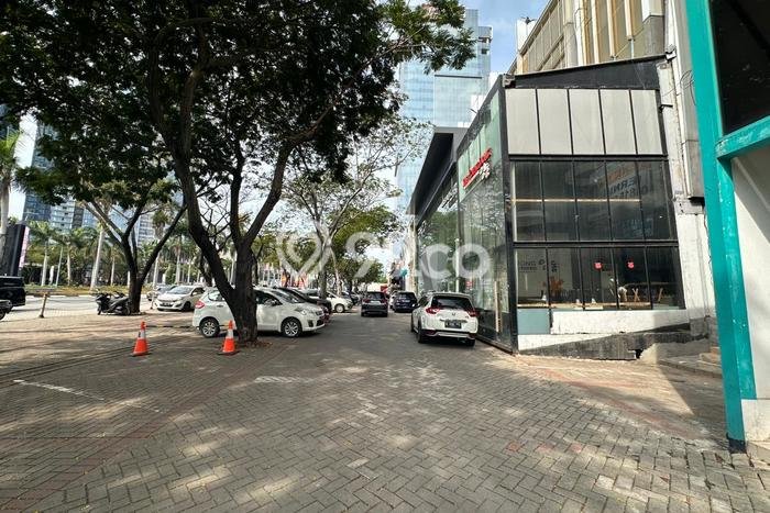 Dijual! Ruko di Pantai Indah Kapuk Jakarta Utara LT 75m2 / LB 150m2 Kawasan Bisnis Dijual! Ruko di Pantai Indah Kapuk Jakarta Utara LT 75m2 / LB 150m2 Kawasan Bisnis