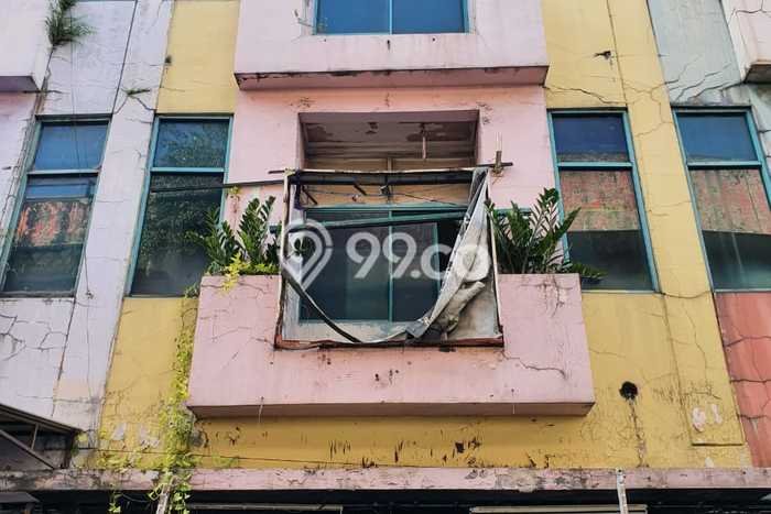FOR SALE! Ruko di Ciputat Tangerang Selatan, LT 54m2, LB 54m2 FOR SALE! Ruko di Ciputat Tangerang Selatan, LT 54m2, LB 54m2