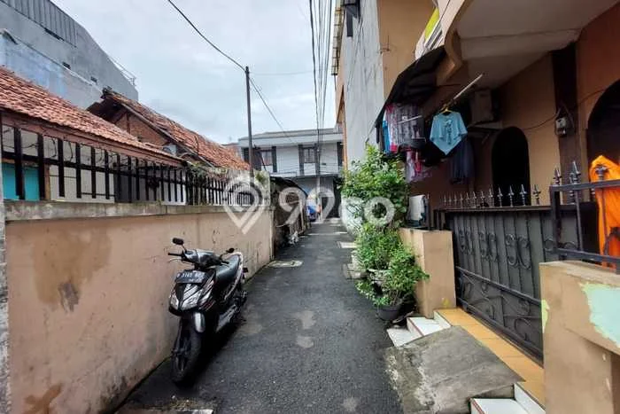 Rumah Minimalis 1 KT LT 143m2 di Tanjung Duren Selatan Rumah Minimalis 1 KT LT 143m2 di Tanjung Duren Selatan
