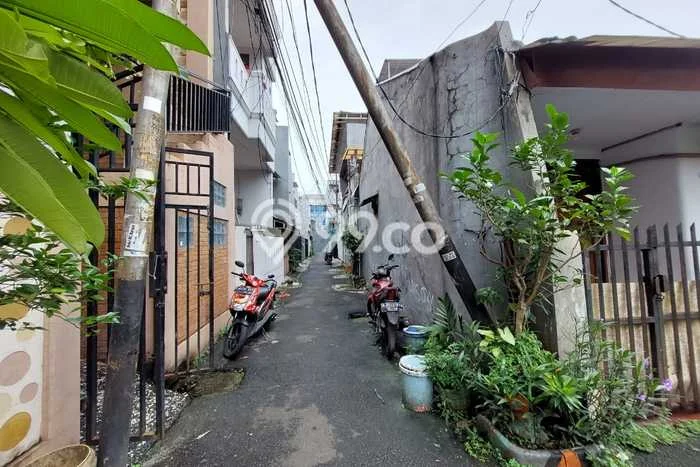 Rumah Minimalis 1 KT LT 143m2 di Tanjung Duren Selatan Rumah Minimalis 1 KT LT 143m2 di Tanjung Duren Selatan