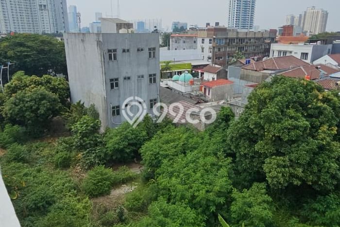 Tanah Dijual Lokasi Strategis di Jakarta Barat dengan Luas 1682m2 Tanah Dijual Lokasi Strategis di Jakarta Barat dengan Luas 1682m2