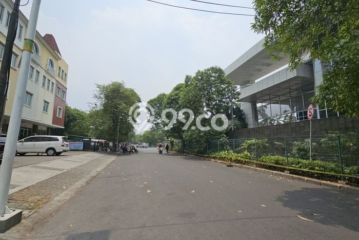 Ruko Premium Kawasan , Luas 517m2m², Lokasi Komersial, Berkembang Ruko Premium Kawasan , Luas 517m2m², Lokasi Komersial, Berkembang
