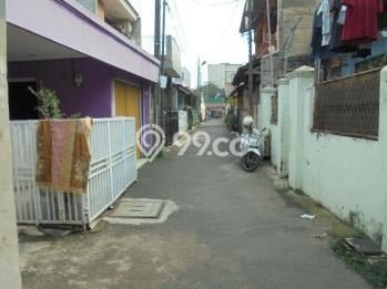 For Sale Rumah 3 Kamar Lokasi Ideal Nyaman dan Strategis di Karawaci For Sale Rumah 3 Kamar Lokasi Ideal Nyaman dan Strategis di Karawaci