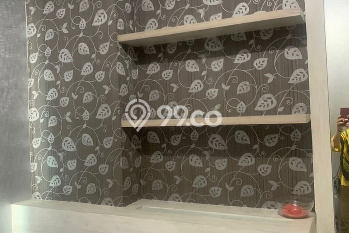Apartemen diatas mal Apartemen diatas mal
