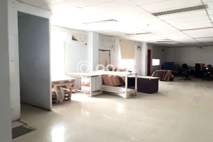 Unit Gudang Dijual di Tangerang LT 1500m2 & LB 2022m2 Unit Gudang Dijual di Tangerang LT 1500m2 & LB 2022m2