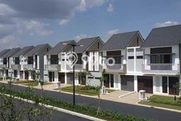 For Sale! Luxury House LT 135m2 Desain Modern di Summarecon Bandung For Sale! Luxury House LT 135m2 Desain Modern di Summarecon Bandung