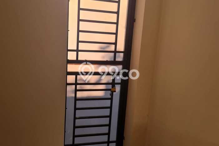 Dijual Rumah Minimalis Bagus Punya 2 KT di Pagedangan Tangerang SHM Dijual Rumah Minimalis Bagus Punya 2 KT di Pagedangan Tangerang SHM