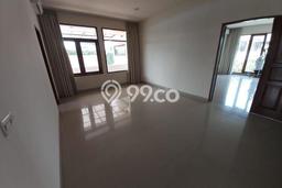 Rumah Sewa Jakarta Selatan LT 500m2 LB 500m2 Kawasan Simprug Rumah Sewa Jakarta Selatan LT 500m2 LB 500m2 Kawasan Simprug
