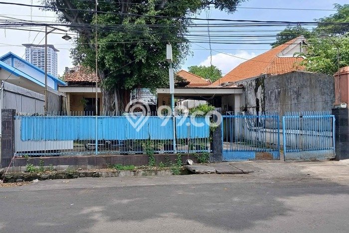 Rumah Elit Modern Tanpa Renovasi di Ngagel Surabaya Rumah Elit Modern Tanpa Renovasi di Ngagel Surabaya