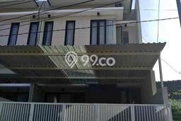 Dijual Cepat Rumah Favorit Siap Huni LB 105m2 di Rungkut, Surabaya Dijual Cepat Rumah Favorit Siap Huni LB 105m2 di Rungkut, Surabaya