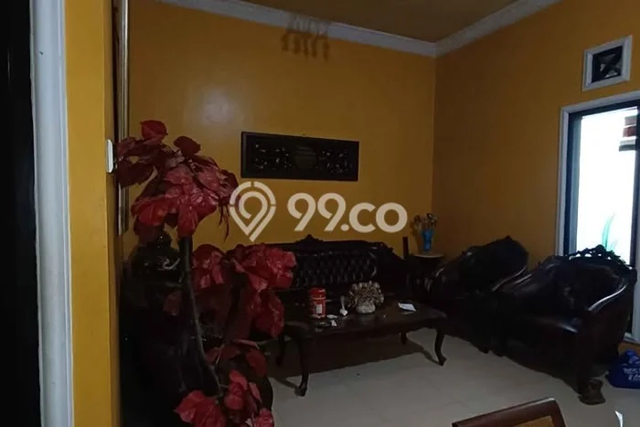 Siap Huni Hunian Elit 4 Kamar di Tenggilis Mejoyo Dekat ke Mana Pun Siap Huni Hunian Elit 4 Kamar di Tenggilis Mejoyo Dekat ke Mana Pun