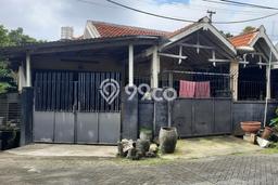 Dijual Rumah Mewah Exclusive di Tenggilis Mejoyo, Surabaya Dijual Rumah Mewah Exclusive di Tenggilis Mejoyo, Surabaya