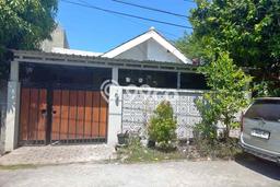 Dijual Hunian Rumah Nyaman 4 Kamar di Gununganyar, Surabaya Dijual Hunian Rumah Nyaman 4 Kamar di Gununganyar, Surabaya