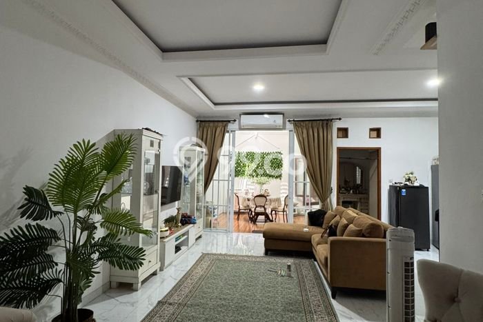 Dijual Rumah Elit Exclusive di Kramat Jati, Jakarta Timur Dijual Rumah Elit Exclusive di Kramat Jati, Jakarta Timur