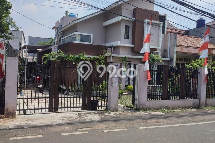 Rumah Elit LB 230m2 Siap Huni Desain Elegan di Lubang Buaya, Jakarta Timur Rumah Elit LB 230m2 Siap Huni Desain Elegan di Lubang Buaya, Jakarta Timur