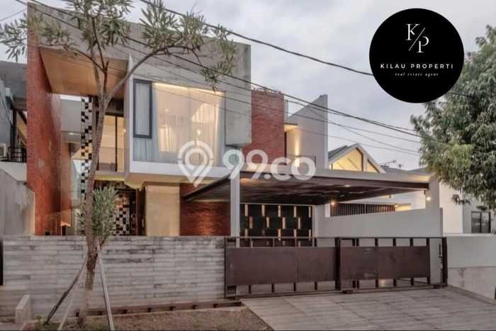 Rumah Eksklusif Dijual LT 320m2 di Pesanggrahan, Jakarta Selatan Rumah Eksklusif Dijual LT 320m2 di Pesanggrahan, Jakarta Selatan
