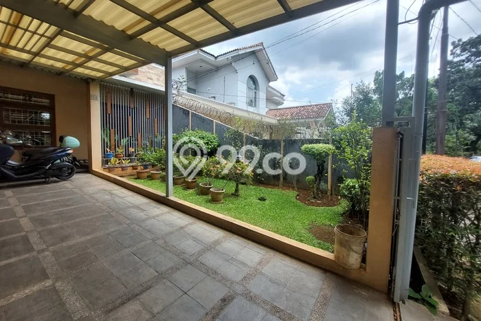 For Sale! Premium House LT 326m2 Desain Elegan di Cibubur For Sale! Premium House LT 326m2 Desain Elegan di Cibubur