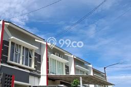 Dijual Rumah Eksklusif 3 KT di Jatiwaringin, Jakarta Timur Dijual Rumah Eksklusif 3 KT di Jatiwaringin, Jakarta Timur