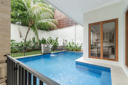 Hunian Bagus Disewakan di Kemang, Jakarta Selatan LT 600m2, LB 700m2 Hunian Bagus Disewakan di Kemang, Jakarta Selatan LT 600m2, LB 700m2