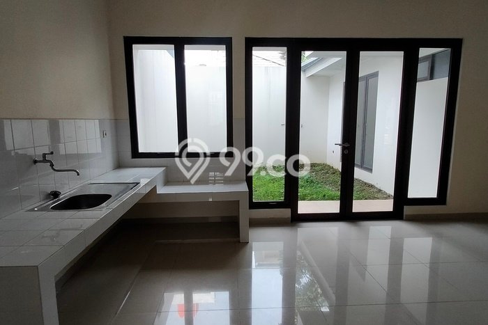 Dijual Hunian Rumah Terawat 3 KT di Suvarna Sutera, Tangerang Dijual Hunian Rumah Terawat 3 KT di Suvarna Sutera, Tangerang