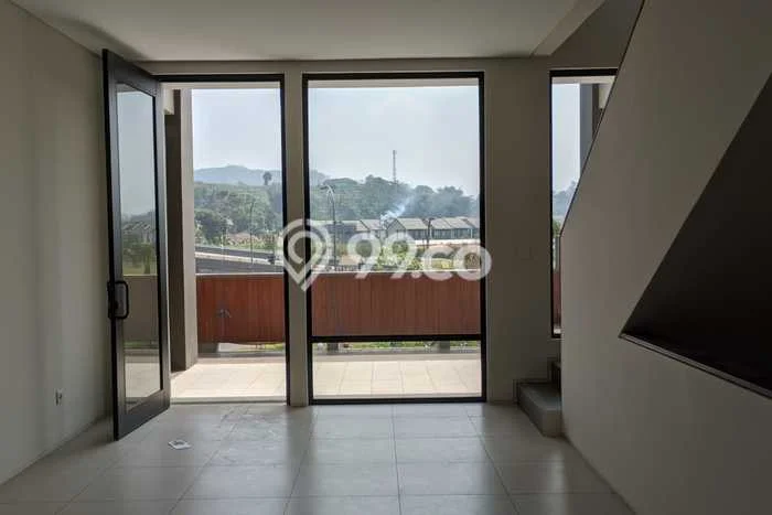 Unit Ruko Disewakan di Kota Baru Parahyangan di Area Ramai & Strategis Unit Ruko Disewakan di Kota Baru Parahyangan di Area Ramai & Strategis