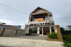Rumah Luas Asri 4 KT Siap Huni di Sentul City Bogor Rumah Luas Asri 4 KT Siap Huni di Sentul City Bogor