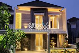 Rumah Luxury Modern Tanpa Renovasi di Citraland Surabaya Rumah Luxury Modern Tanpa Renovasi di Citraland Surabaya