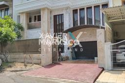 Rumah Luxury Modern Tanpa Renovasi di Pakuwon Indah Surabaya Rumah Luxury Modern Tanpa Renovasi di Pakuwon Indah Surabaya