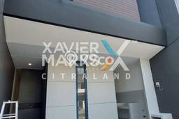 Rumah Minimalis 4 Kamar LT 102m2 di Kutisari Rumah Minimalis 4 Kamar LT 102m2 di Kutisari