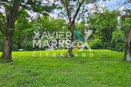 Lahan Dijual Lokasi Strategis di Surabaya dengan Luas 600m2 Lahan Dijual Lokasi Strategis di Surabaya dengan Luas 600m2
