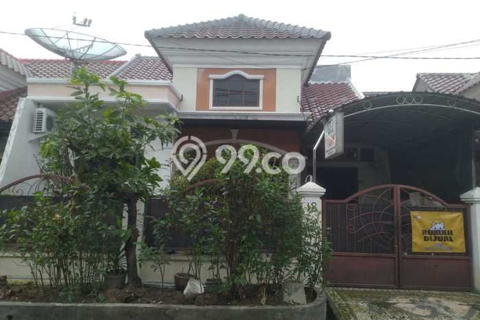 Dijual Cepat Rumah Favorit Siap Huni LB 140m2 di Rungkut, Surabaya Dijual Cepat Rumah Favorit Siap Huni LB 140m2 di Rungkut, Surabaya