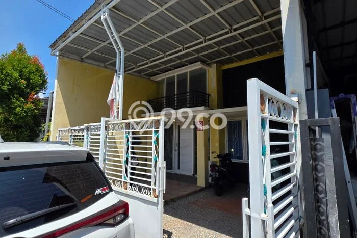 Dijual Hunian Rumah Terawat 3 Kamar di Wonorejo, Surabaya Dijual Hunian Rumah Terawat 3 Kamar di Wonorejo, Surabaya