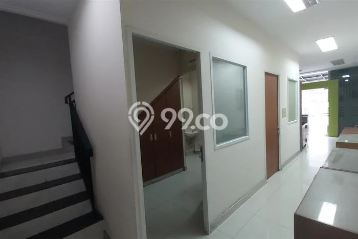 FOR RENT! Ruko di Caman Cocok untuk Bisnis 189m2 FOR RENT! Ruko di Caman Cocok untuk Bisnis 189m2