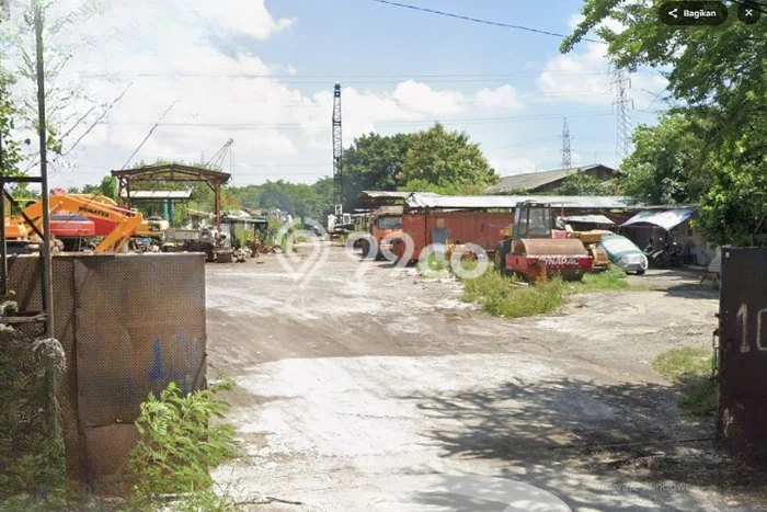 Unit Ruko Dijual di Surabaya LT 11000m2 & LB 11000m2 Unit Ruko Dijual di Surabaya LT 11000m2 & LB 11000m2