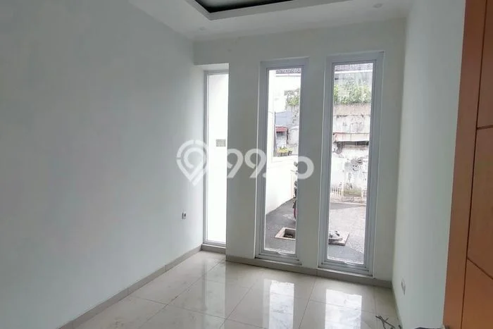 Dijual Cepat Rumah Bagus Siap Huni LB 130m2 di Batununggal, Bandung Dijual Cepat Rumah Bagus Siap Huni LB 130m2 di Batununggal, Bandung