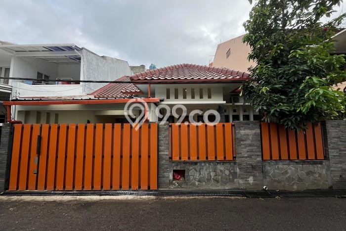 Rumah Modern 3 Kamar LT 200m2 di Buah Batu Rumah Modern 3 Kamar LT 200m2 di Buah Batu