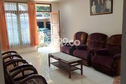 Rumah Elit LB 200m2 Siap Pakai Desain Elegan di Riau, Bandung Rumah Elit LB 200m2 Siap Pakai Desain Elegan di Riau, Bandung