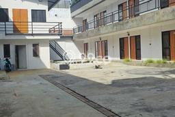 Rumah Elit LB 1300m2 Siap Huni Desain Elegan di Manyar, Surabaya Rumah Elit LB 1300m2 Siap Huni Desain Elegan di Manyar, Surabaya