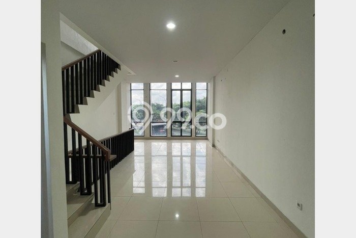 Unit Ruko Disewa Lokasi Tangerang, Tangerang Spesifikasi Luas Bangunan 126m2 Unit Ruko Disewa Lokasi Tangerang, Tangerang Spesifikasi Luas Bangunan 126m2