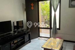 Rumah Minimalis Apa Adanya di Komplek Perumahan Alam Sutera Rumah Minimalis Apa Adanya di Komplek Perumahan Alam Sutera