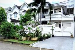 Dijual Rumah Luas Elegan Dengan View Cantik di Pondok Indah, Jakarta Selatan Dijual Rumah Luas Elegan Dengan View Cantik di Pondok Indah, Jakarta Selatan