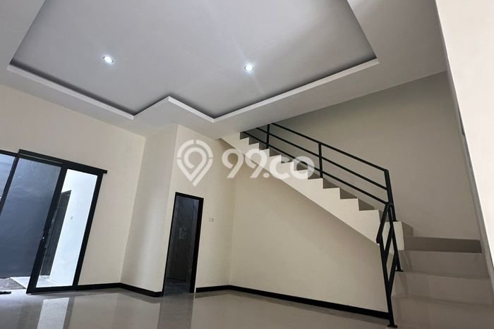 Dijual Hunian Rumah Nyaman 4 Kamar di Darmo Permai, Surabaya Dijual Hunian Rumah Nyaman 4 Kamar di Darmo Permai, Surabaya