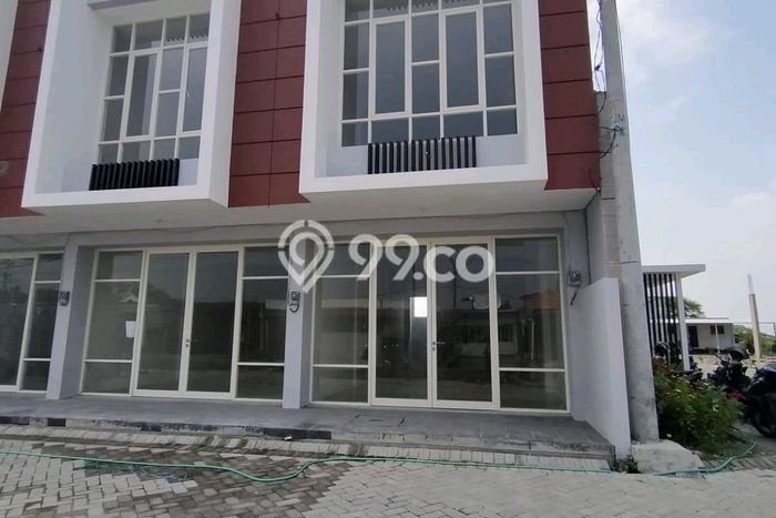 Dijual Ruko Kawasan Cerme, Luas 126m2m², Kawasan Potensial, Mainroad Dijual Ruko Kawasan Cerme, Luas 126m2m², Kawasan Potensial, Mainroad