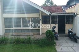 Rumah Mewah LB 220m2 Siap Pakai Desain Elegan di Cibeureum, Bandung Rumah Mewah LB 220m2 Siap Pakai Desain Elegan di Cibeureum, Bandung