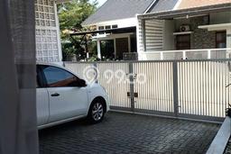 Hunian Cantik Modern Lb 125m2 di Arcamanik, Bandung Hunian Cantik Modern Lb 125m2 di Arcamanik, Bandung